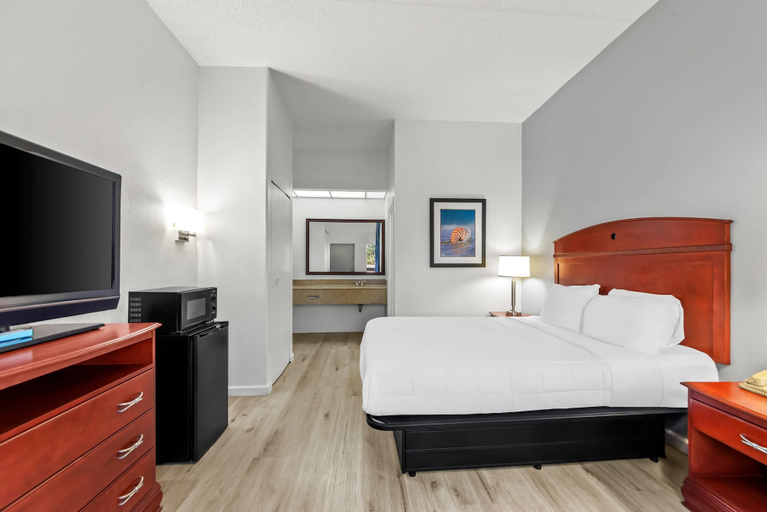 Bedroom 3, Quality Inn Weeki Wachee - Spring Hill, Hernando