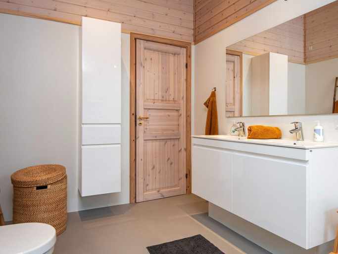 Others 4, 4 Star Holiday Home in Ebeltoft, Syddjurs