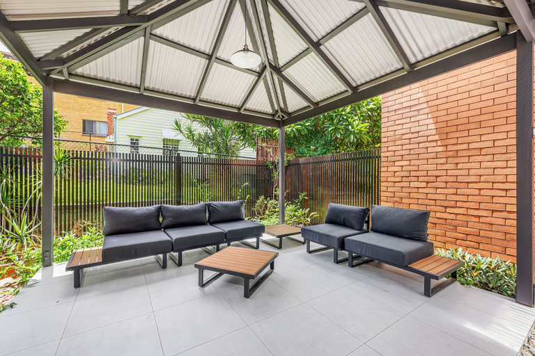 Others 5, Spring Hill Inn, Fortitude Valley