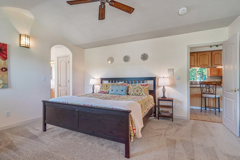 Interior 4, 120 Winding Meadow, El Paso
