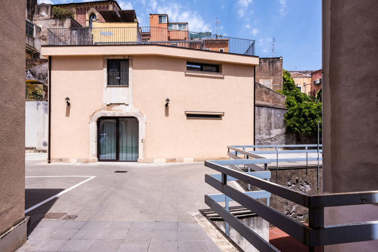 Room 2, Venuto Home by Wonderful Italy - Azure, Catania