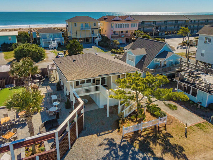 Exterior & Views 1, Little Bird by Topsail Realty, Pender