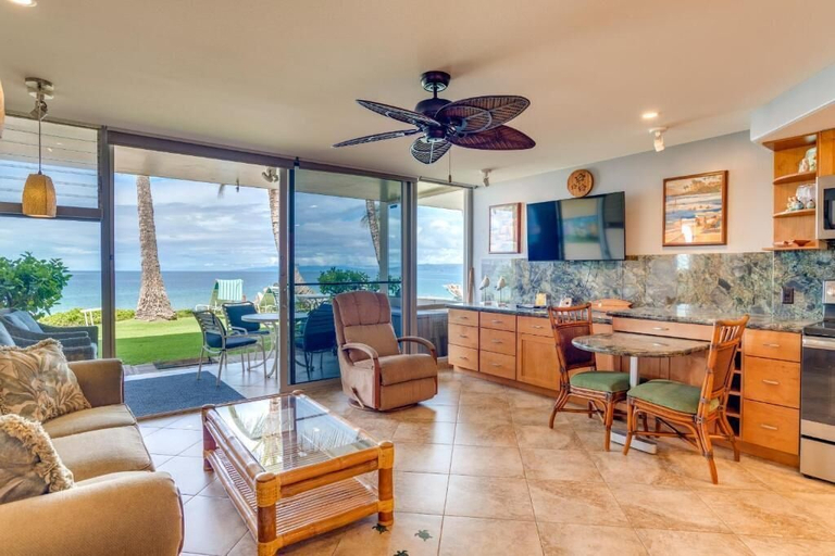 Living area 4, The Hale Pau Hana, Maui