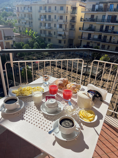 Food & Drinks 5, Effe Home Sorrento, Napoli