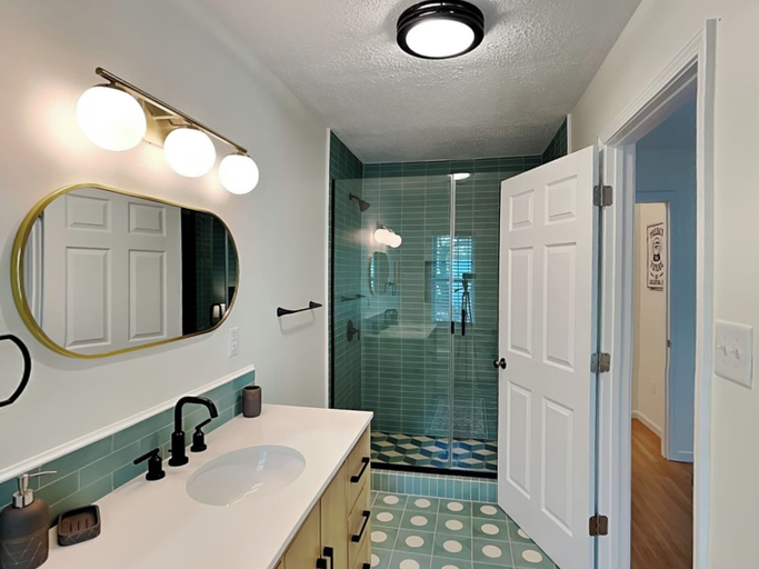 Bathroom 4, Sea Angels by Topsail Realty, Pender