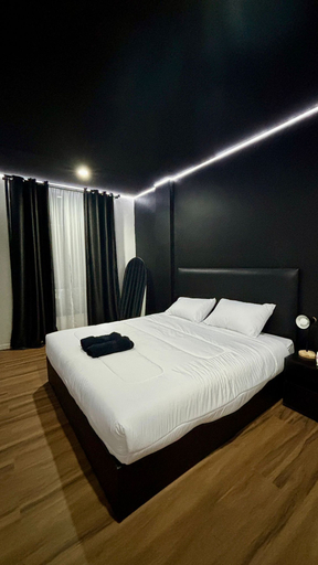 Room 5, The Atrium Kathu, Phuket Island