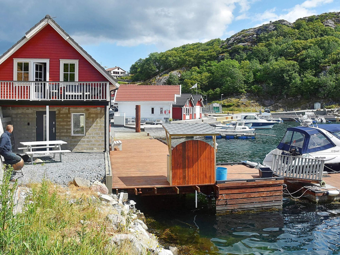 Exterior & Views 2, 4 Star Holiday Home in Urangsvag, Bømlo
