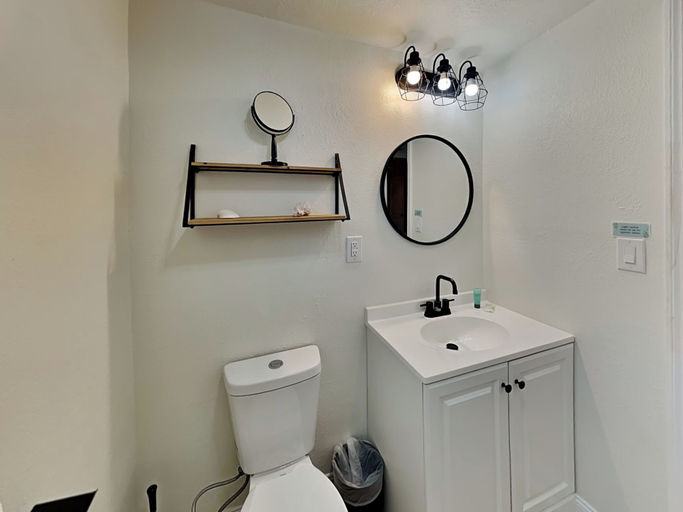 Bathroom 4, Bathing Suit Beach Bungalow by Distinctive Beach Rentals, Volusia