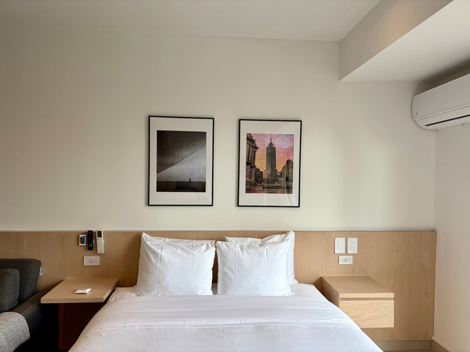 Room 2, w Engaging Loft w Balcony in Tabacalera, Mexico City