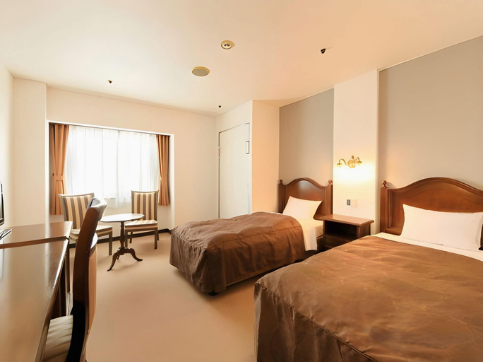 Bedroom 3, Hirosaki Park hotel, Hirosaki