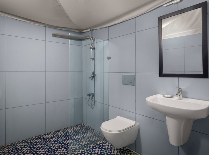 Bathroom 3, The Fern Seaside Luxurious Tent Resort Daman, Series by Marriott, Daman