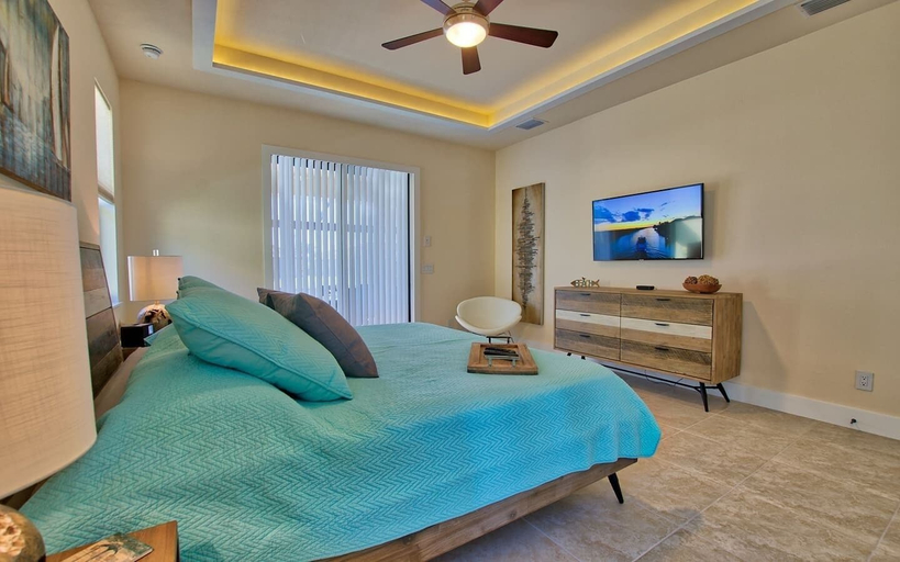 Interior 3, Villa Turtle View, Lee