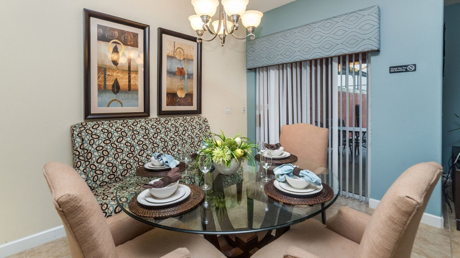 Interior 3, Bch3031, Osceola