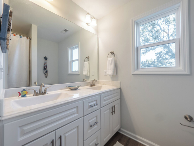 Bathroom 3, Happily Ever After by Topsail Realty, Pender
