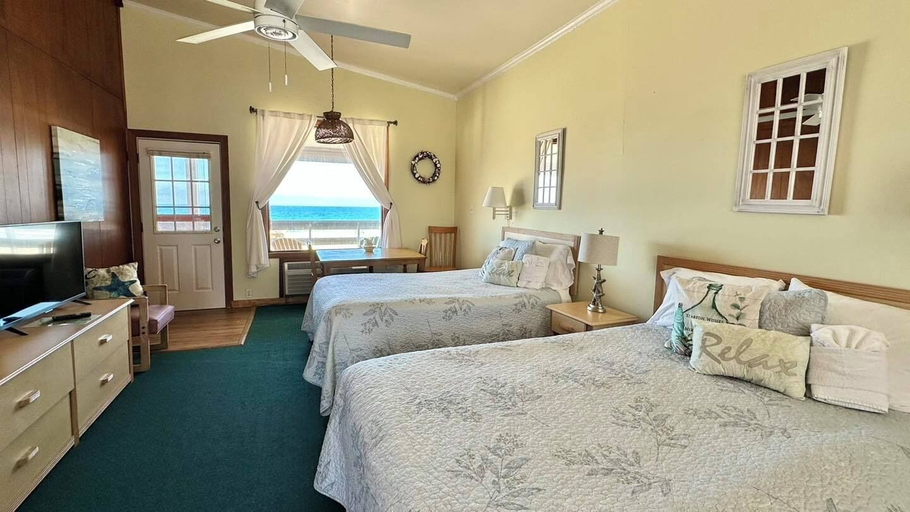 Room 5, Sea Foam Motel, Dare
