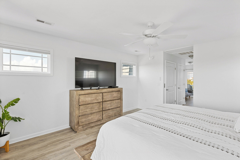 Bedroom 2, Across the Pond by Topsail Realty, Pender