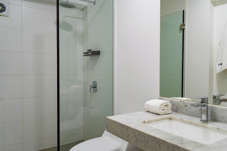Room 4, w Comfortable 2BR w Balcony in Miraflores, Lima