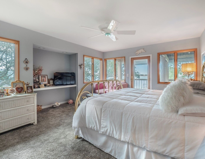 Bedroom 2, Nicholson Oaks by Topsail Realty, Pender