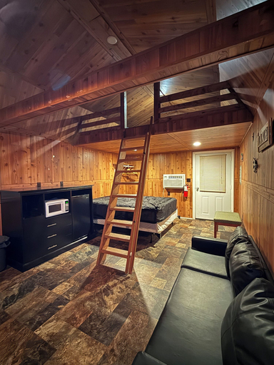 Interior, Tiki Beach Campground, Fond du Lac