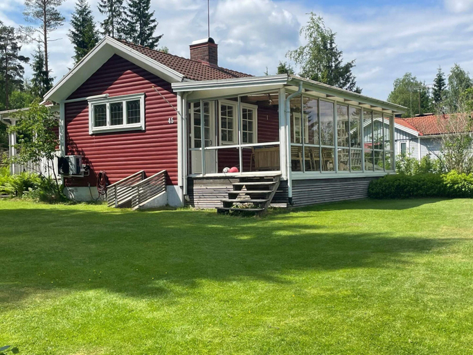 Others 4, 4 Star Holiday Home in Vintrosa, Lekeberg