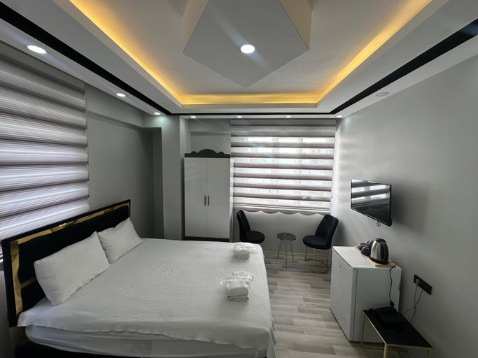 Bedroom 2, Hotel Sandra, Merkez