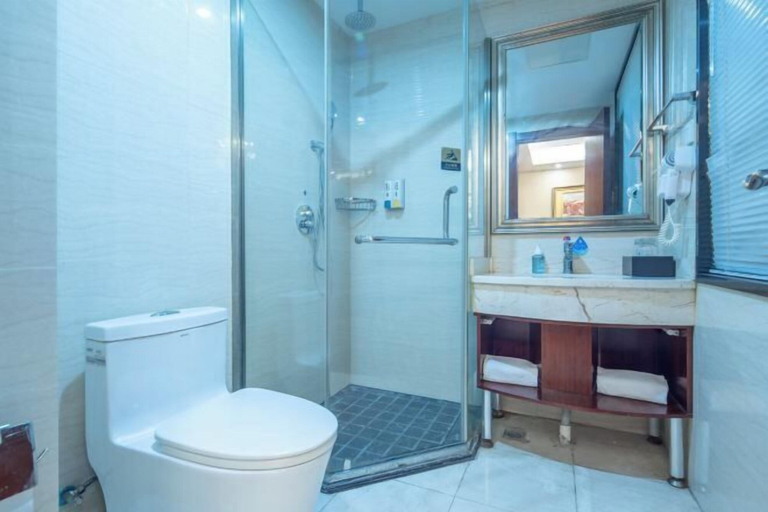 Bathroom, Forever Star Hotel, Fuyang
