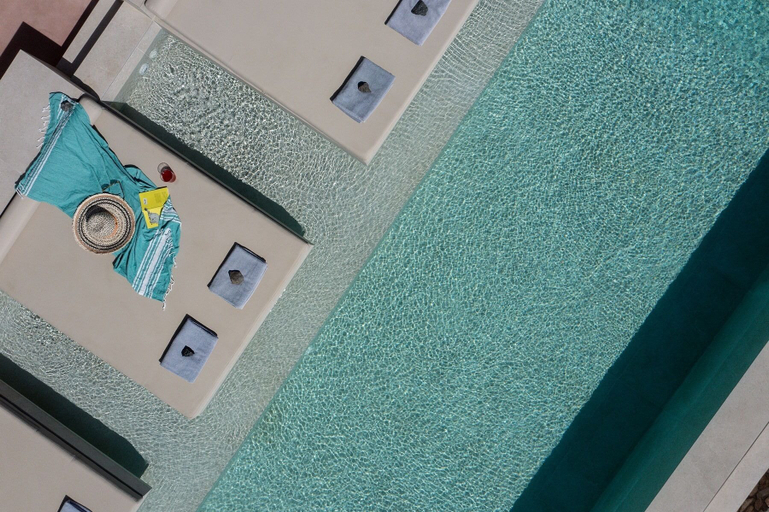 Pool 4, One bdr Apartment for 4-sea View-hot Tub-parking, South Aegean