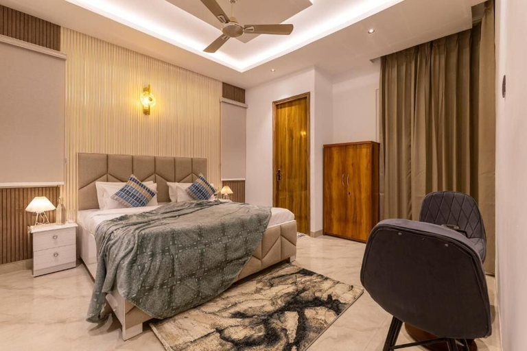 Room 3, Elivaas Vedaaz 4 BHK Farmhouse With pool, Gautam Buddha Nagar
