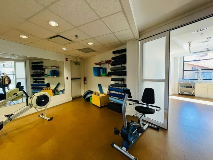 Fitness facility, Solara 2BR Retreat Pool- Hot Tub -113, Division No. 15