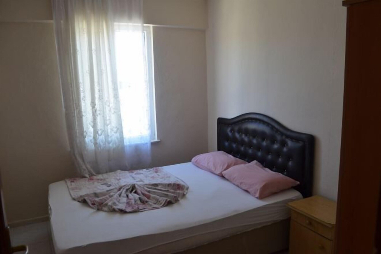Bedroom 2, Ahmeda Apart Hotel, Ayvalık