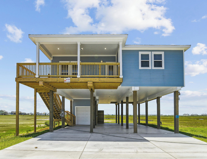 Exterior & Views 2, Bayfront Nirvana! by Ryson Vacation Rentals, Galveston