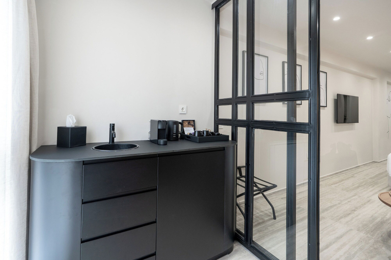 Living area 4, Finders Ermou Suites, Attica
