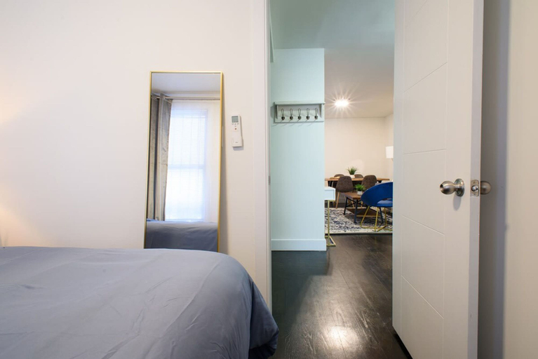 Room 4, 39-1 Renovated 3BR Prime Hudson Yardsarea, New York