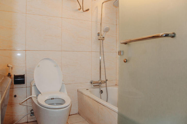 bathroom 16