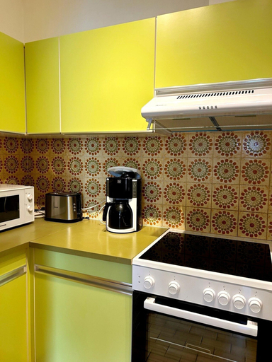 Private kitchen 3, Cosy Studio With Lateral sea View in Koksijde, West-Vlaanderen