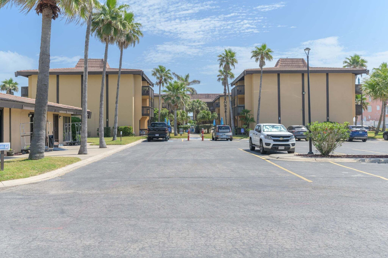Property grounds 5, Tiki 112 - Beachfront 1br Condo W/ Pool Access 1 Bedroom Condo, Cameron