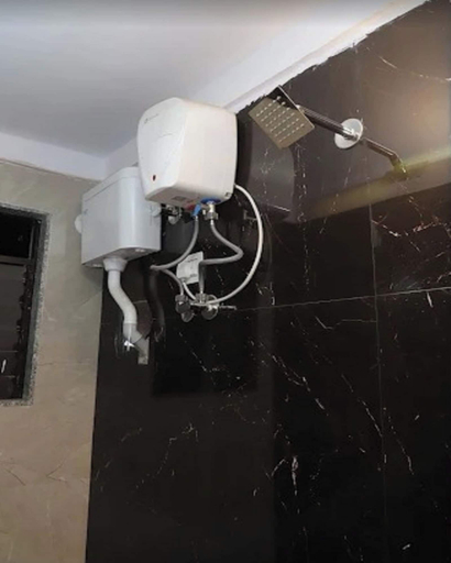 Bathroom 5, Hotel Ratna Residency, Raigarh