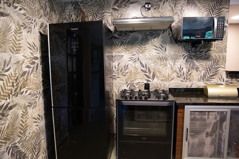 Room 5, Casa Pet Friendly c 3 su tes Lareira e Natureza, Domingos Martins