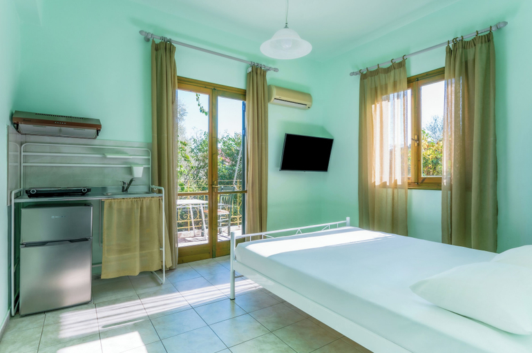 Bedroom 3, Old Boat, Ionian Islands