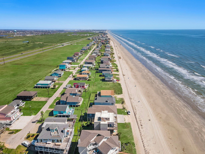 Exterior & Views 2, Oceanfront Experience by Ryson Vacation Rentals, Galveston