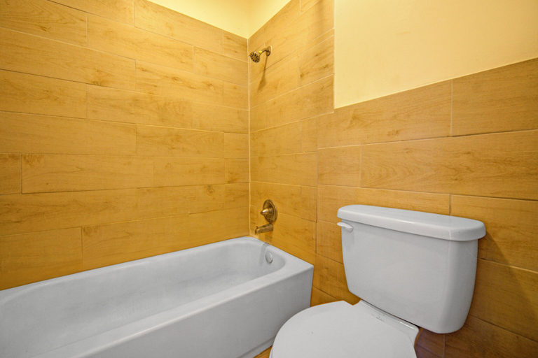Bathroom 3, Sunset Inn Flatonia I 10 by Hotel O, Fayette