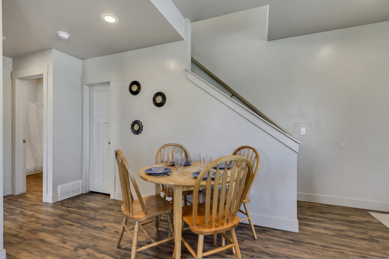 Room 3, Hill Field 2 and 3 by CDH Double Town Homes, Davis