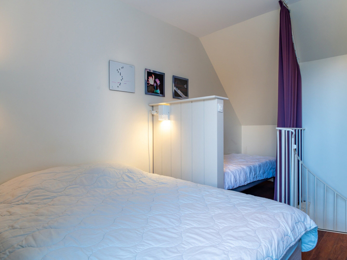 Room, Coastal Apartment With Heated Pool, Morbihan
