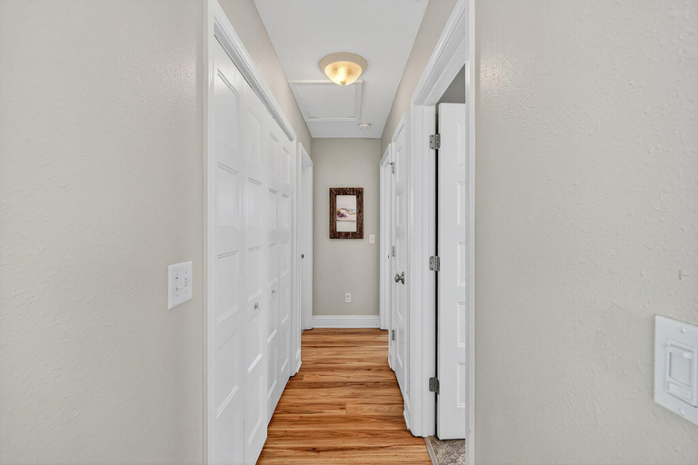 Interior 5, Sweet Retreat, Gulf