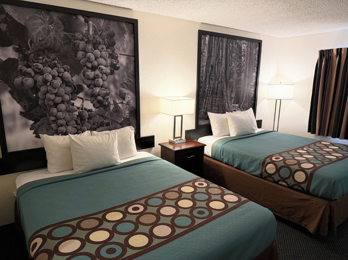 Bedroom 3, Super 8 by Wyndham Selma/Fresno Area, Fresno