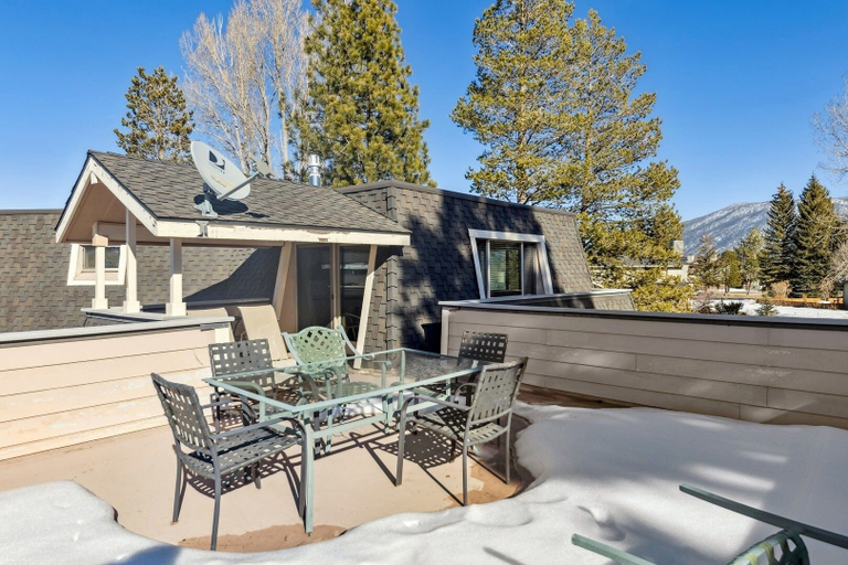 Outdoor dining 3, 2253 Catalina Drive 4 Bedroom Home, El Dorado