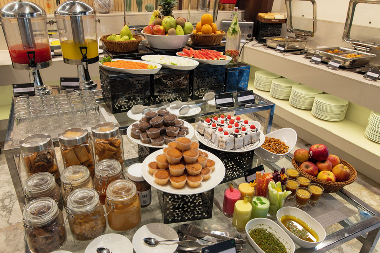 Food & Drinks 5, Enrise by Sayaji Latur, Latur