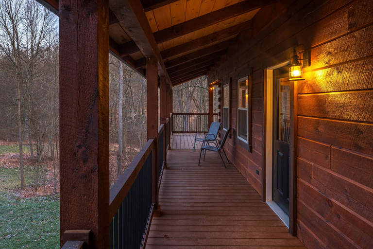 Room 3, Schilling Hill, Tuscarawas