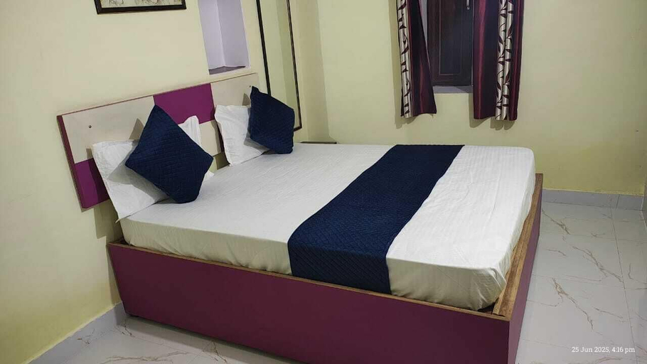 Room 5, Radha Krishna Home, Varanasi