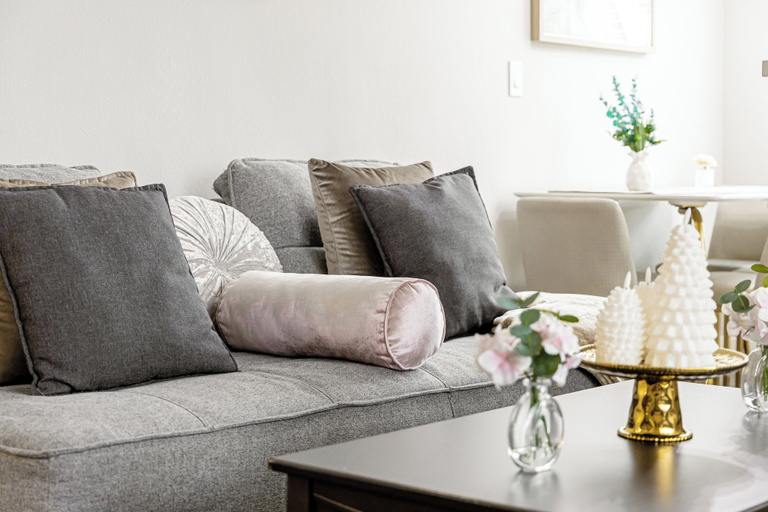 Living area 4, Oneluxstay Near Redondo Beach, Los Angeles